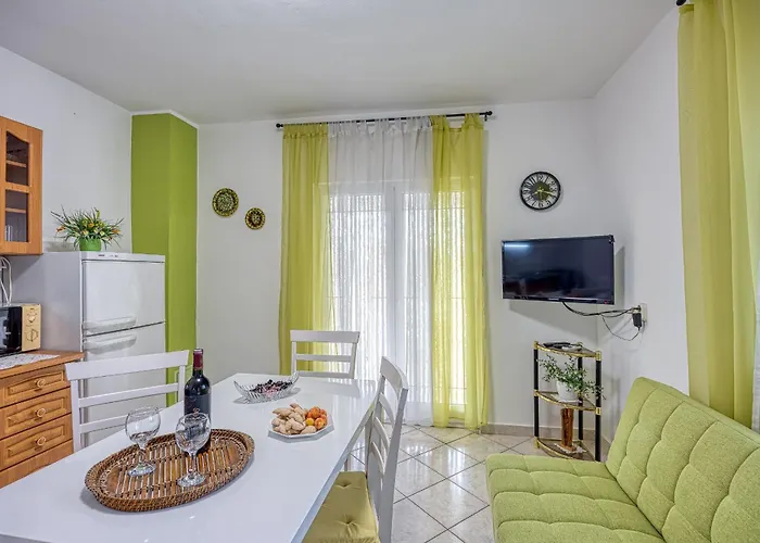 Marija Apartman Stinjan